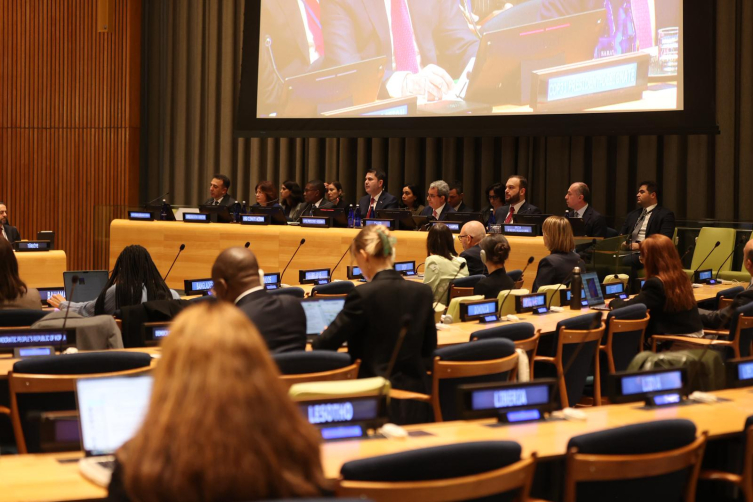 Bakan Kurum BM'de 100’den fazla ülkenin temsilcisine Türkiye'nin COP31 vizyonunu anlattı